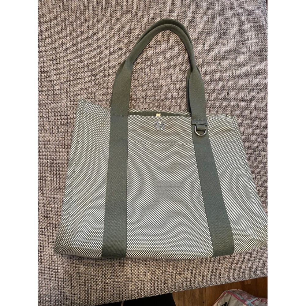 Lululemon Daily Multi-Pocket Canvas Tote Bag 20L Sage Green White Check